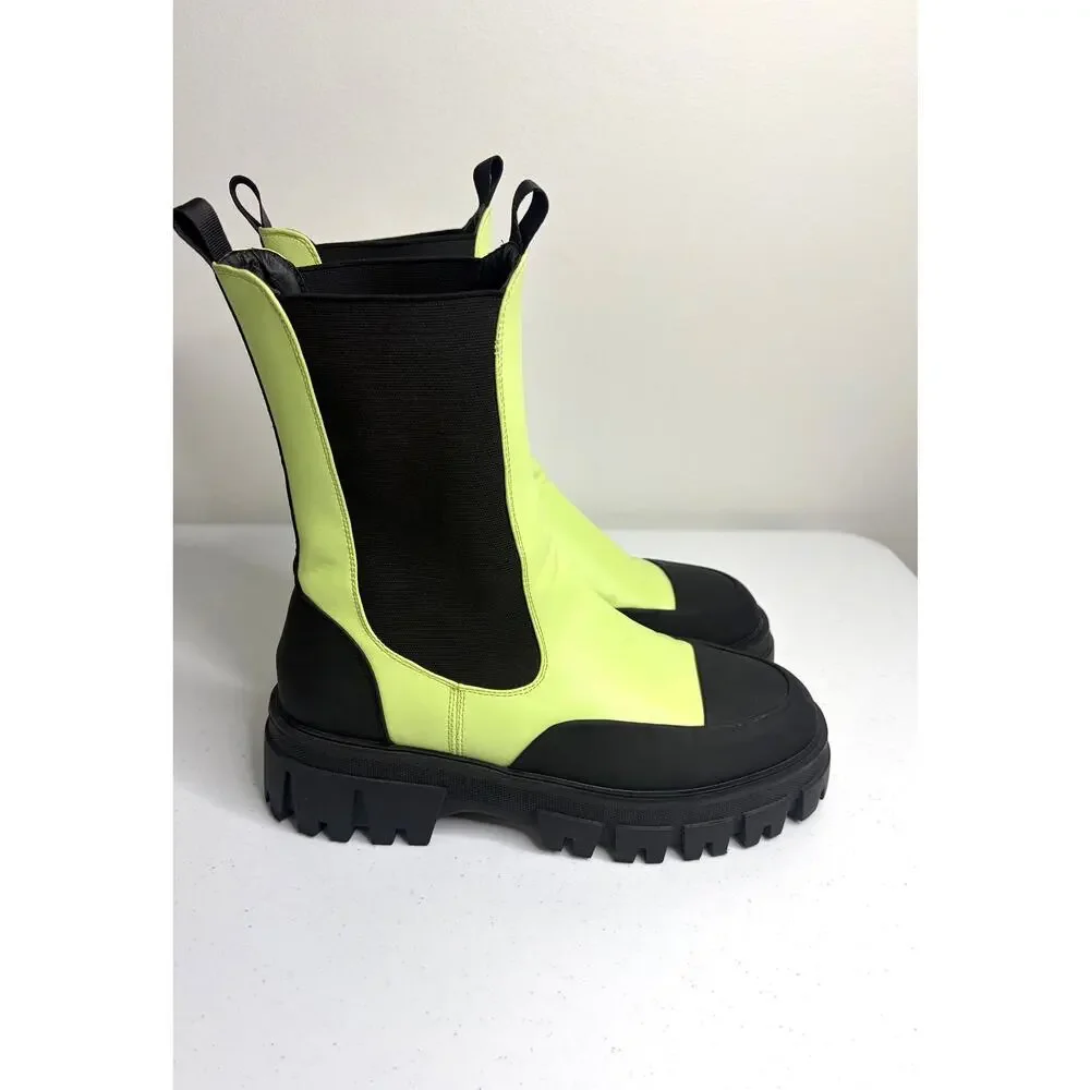 Azalea Wang good preowned